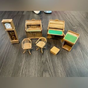 Doll house furniture